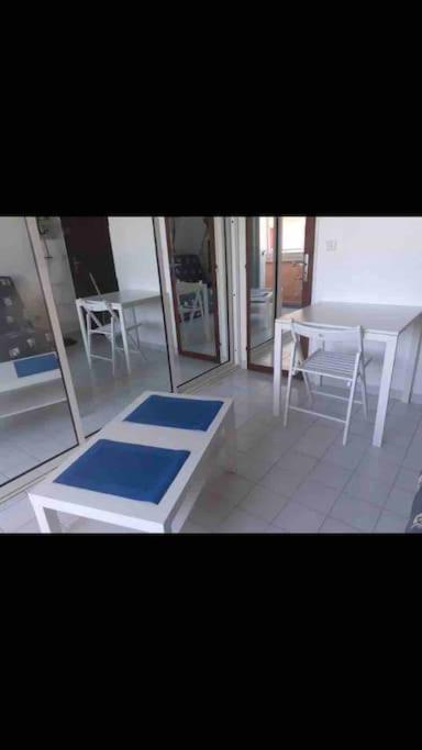 Superbe Studio, Acces Plage Direct Sete Exterior photo